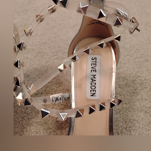 Steve Madden Women’s Clear Stap Heels studded - Picture 2 of 6